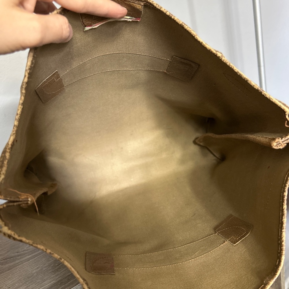 Gucci tote - Picture 10 of 10